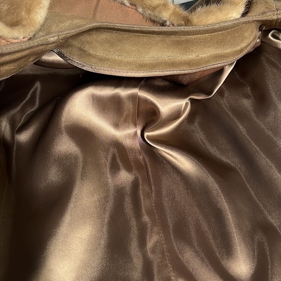 VINTAGE SUEDE WOMENS LONG JACKET WITH FUR NECKLINE SIZE MEDIUM - Picture 11 of 11